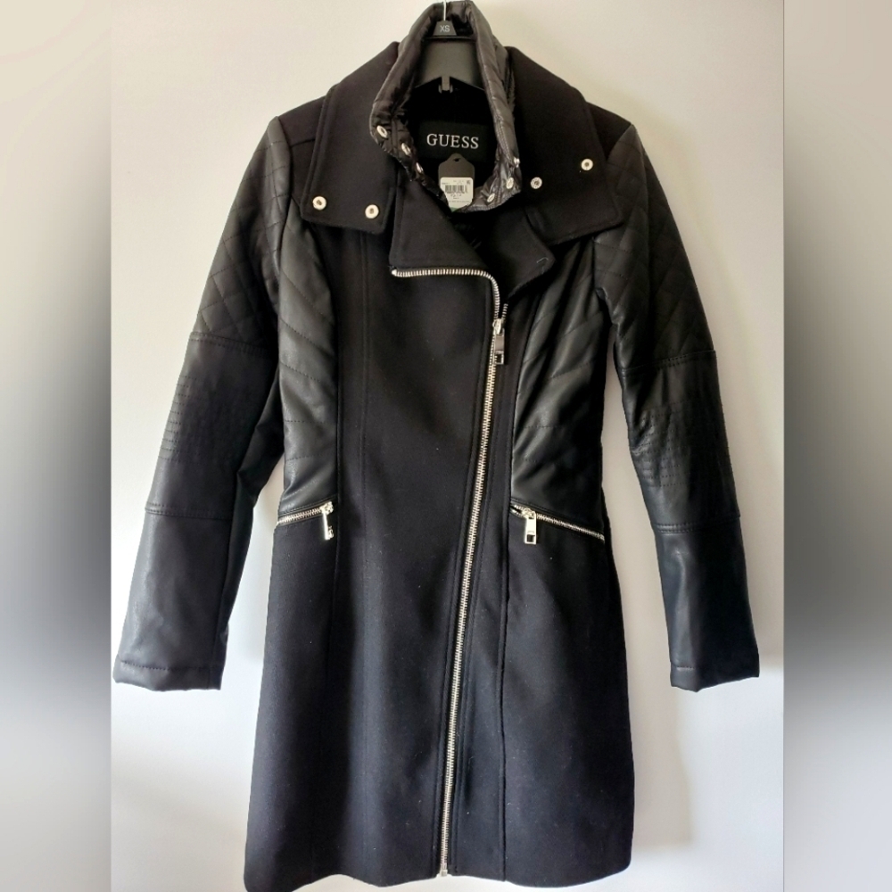 Guess NWT black coat with  removable inner vest. Textured twill with quilting. - Picture 5 of 12
